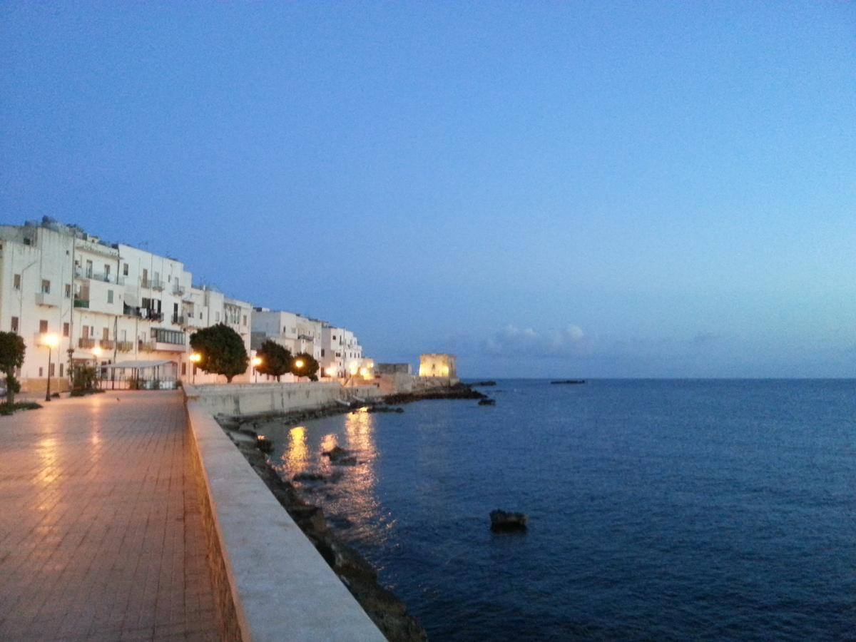 Cortile Azzurro Hotel Trapani Exterior photo
