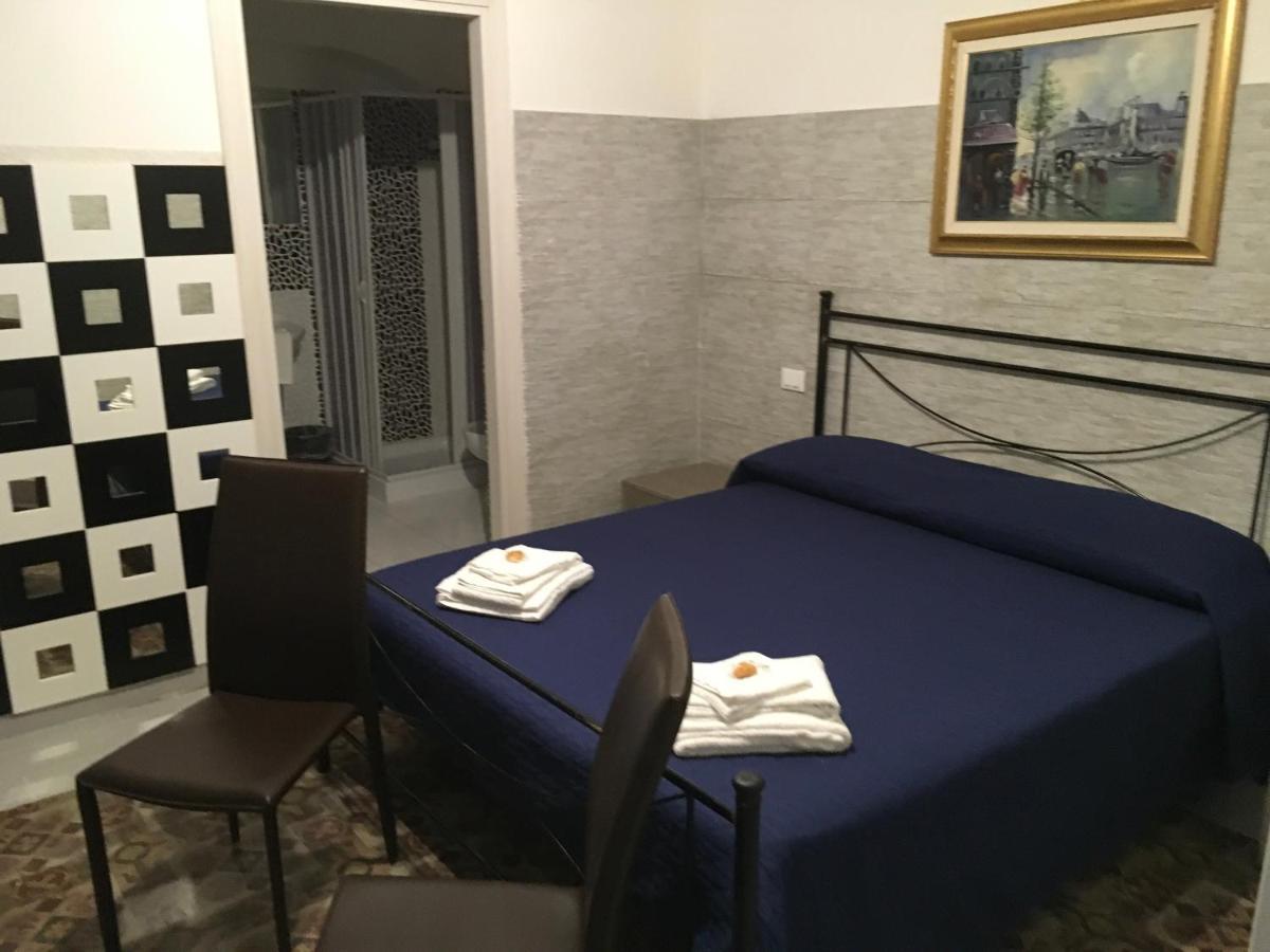 Cortile Azzurro Hotel Trapani Exterior photo